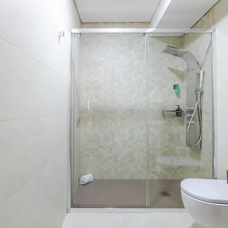 Apartamento Beachouse Povoa - Beachfront With Sea-view Balcony Póvoa de Varzim