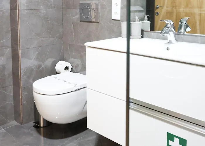 Beachouse Pvz - Seafront By Pomerania * Póvoa de Varzim